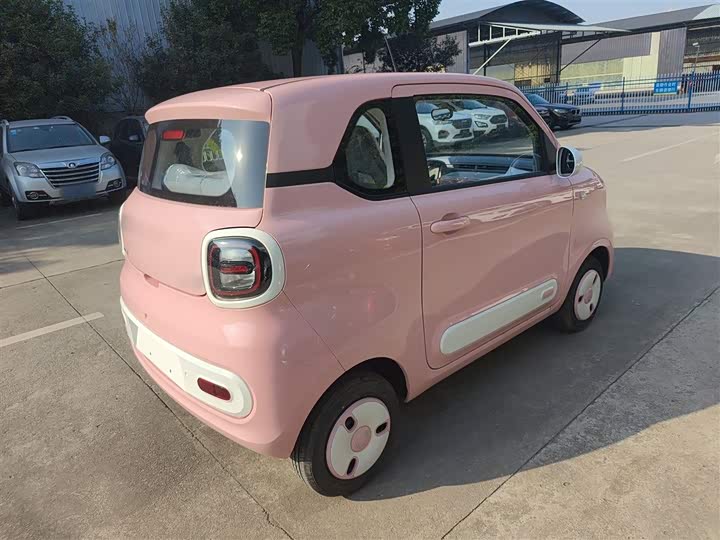 Фото 7 - Bestune Pony