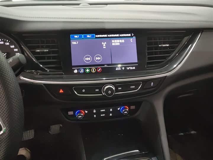 Фото 13 - Buick Regal