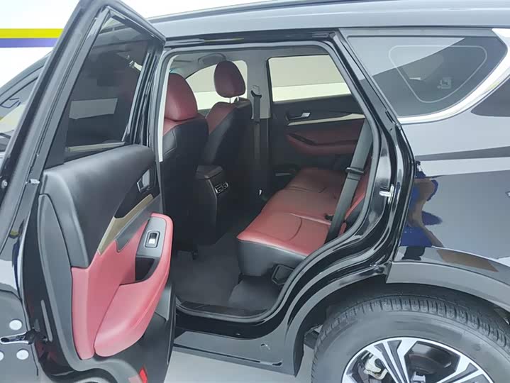 Фото 11 - Jetour X70