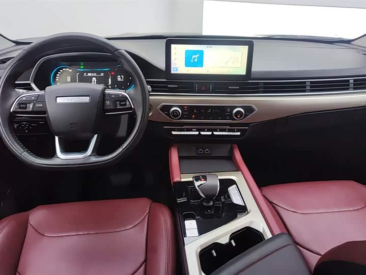 Фото 12 - Jetour X70