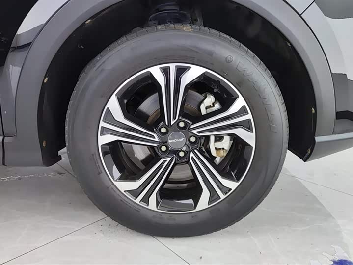 Фото 6 - Jetour X70