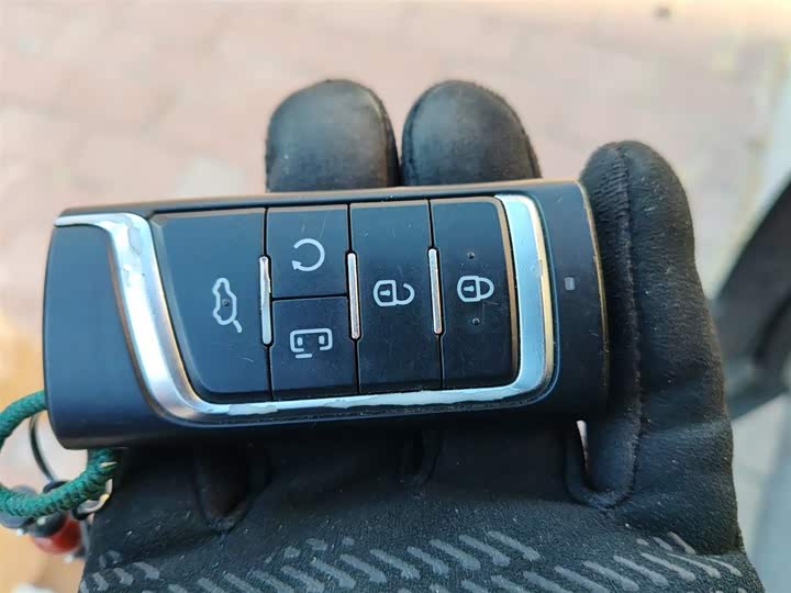 Фото 12 - GAC Trumpchi M8