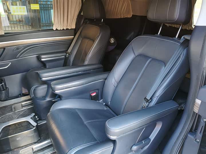 Фото 15 - GAC Trumpchi M8