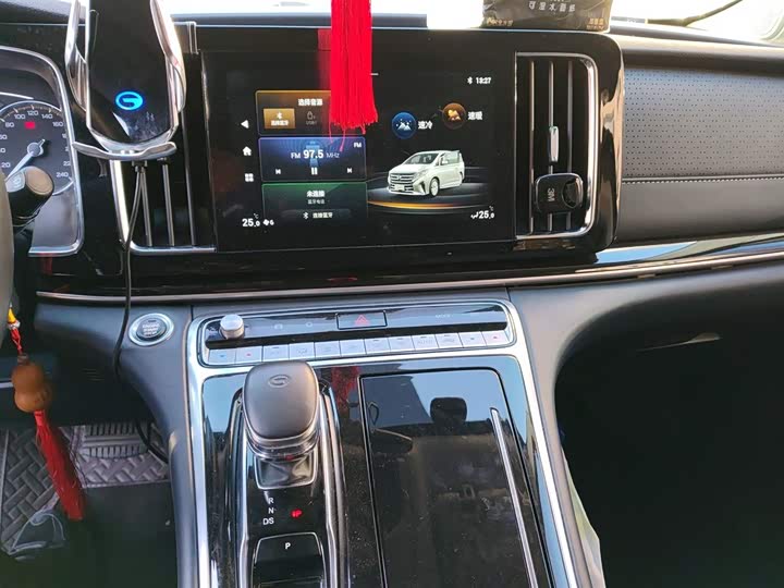 Фото 6 - GAC Trumpchi M8