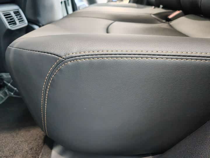 Фото 17 - Toyota Wildlander