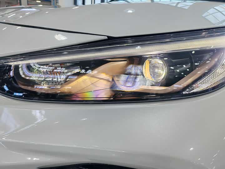 Фото 20 - Toyota Wildlander