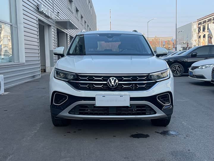 Фото 2 - Volkswagen Tayron