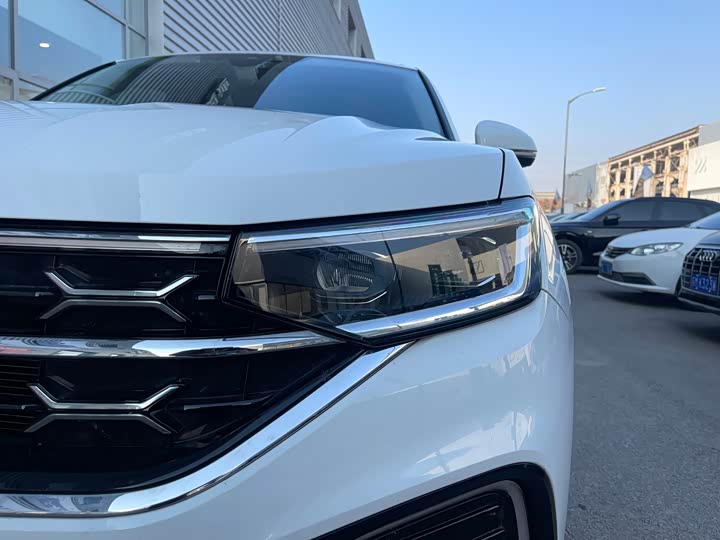 Фото 4 - Volkswagen Tayron