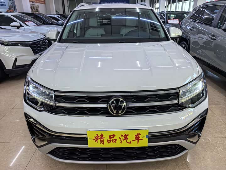 Фото 2 - Volkswagen Tharu