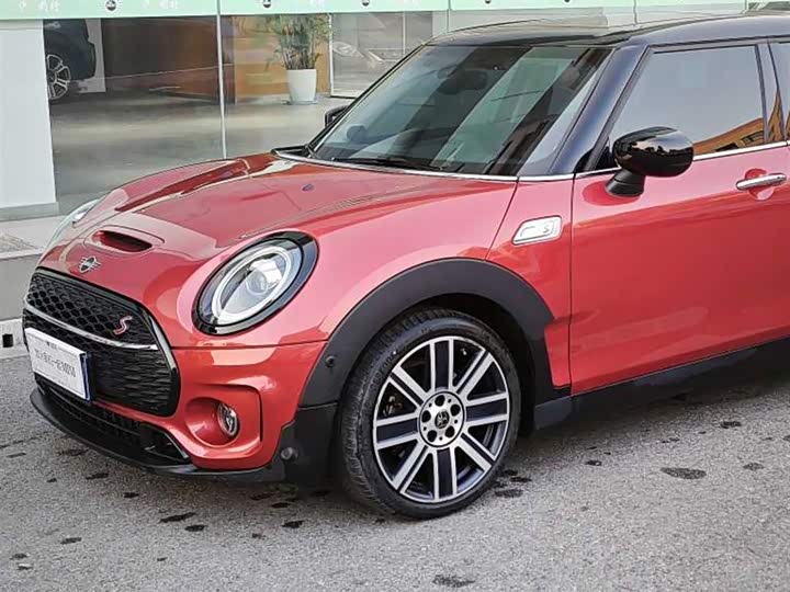 Фото 5 - Mini Clubman