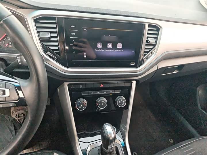 Фото 6 - Volkswagen T-Roc