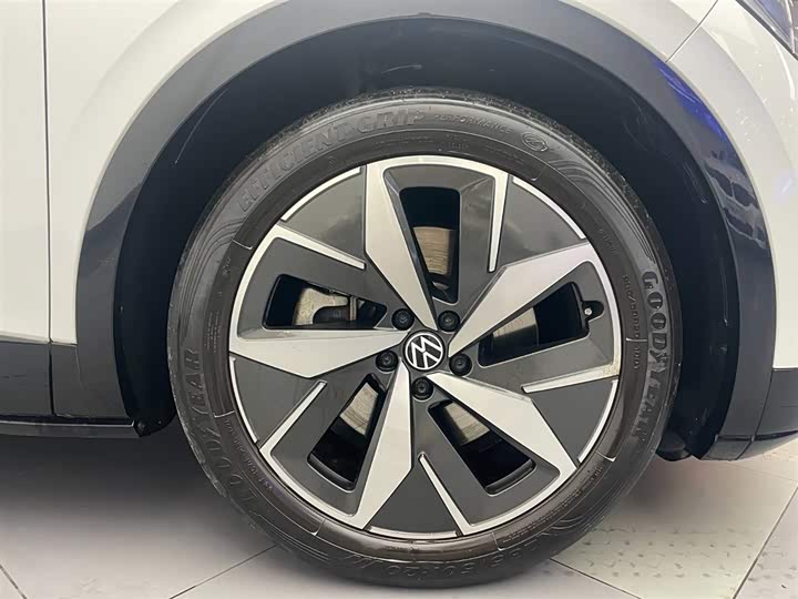 Фото 10 - Volkswagen ID.4 Crozz