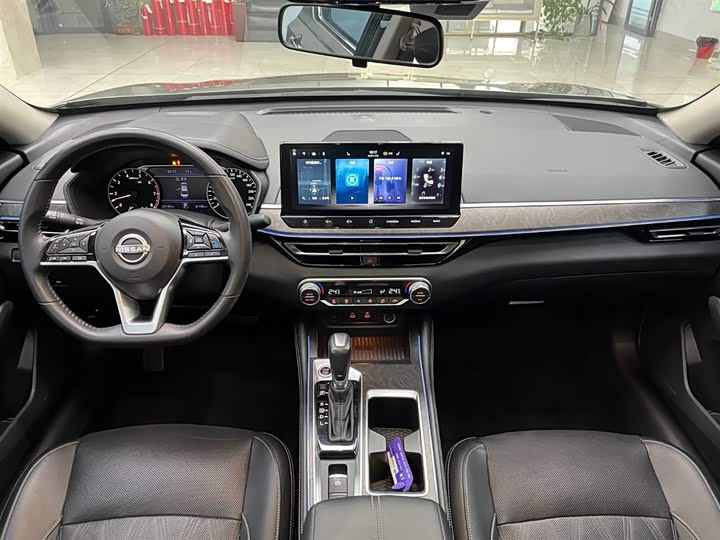 Фото 2 - Nissan Teana