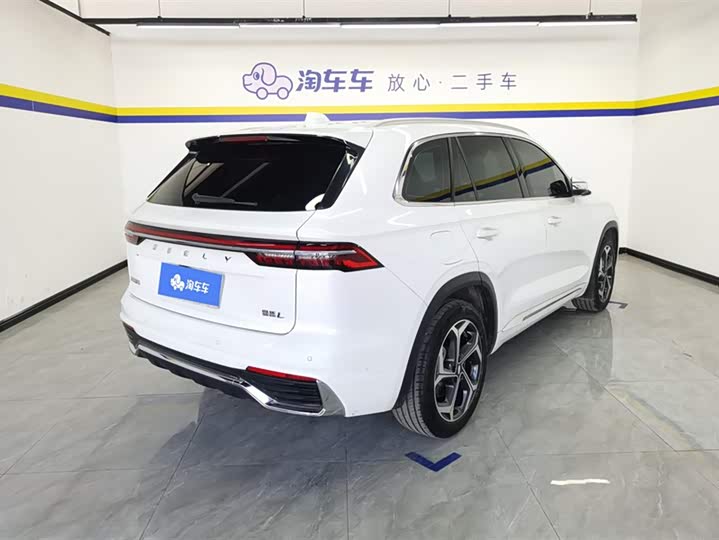 Фото 3 - Geely Monjaro