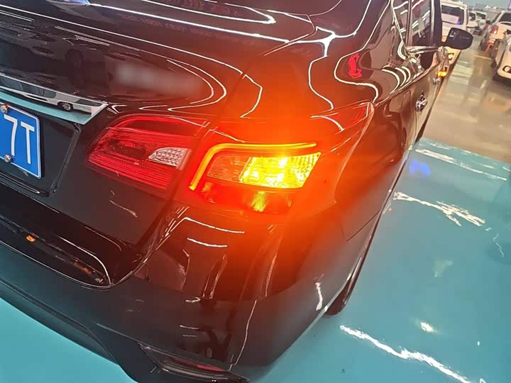 Фото 8 - Nissan Sylphy