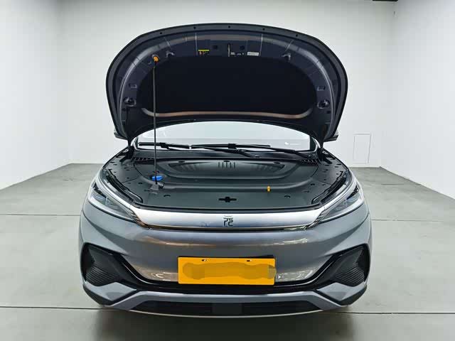 Фото 7 - BYD Yuan Plus