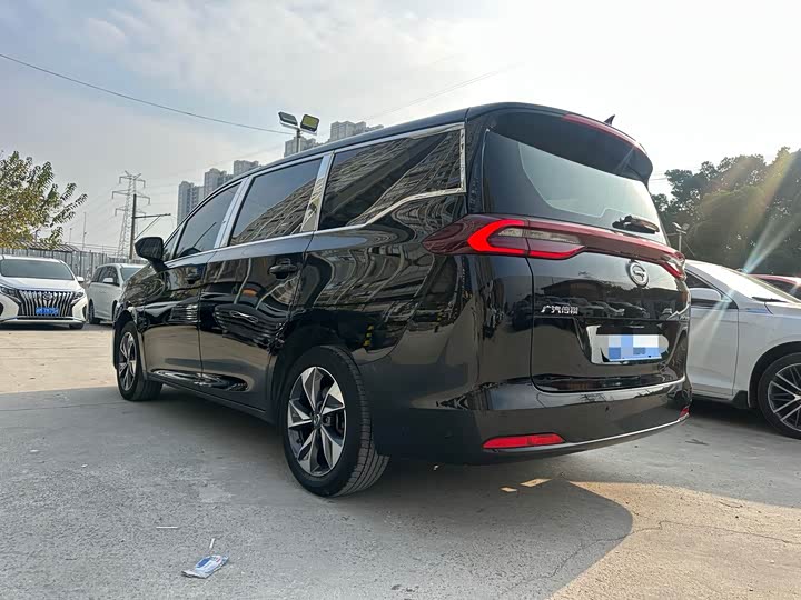 Фото 16 - GAC Trumpchi M6