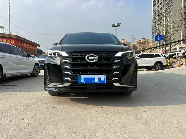 Фото 2 - GAC Trumpchi M6