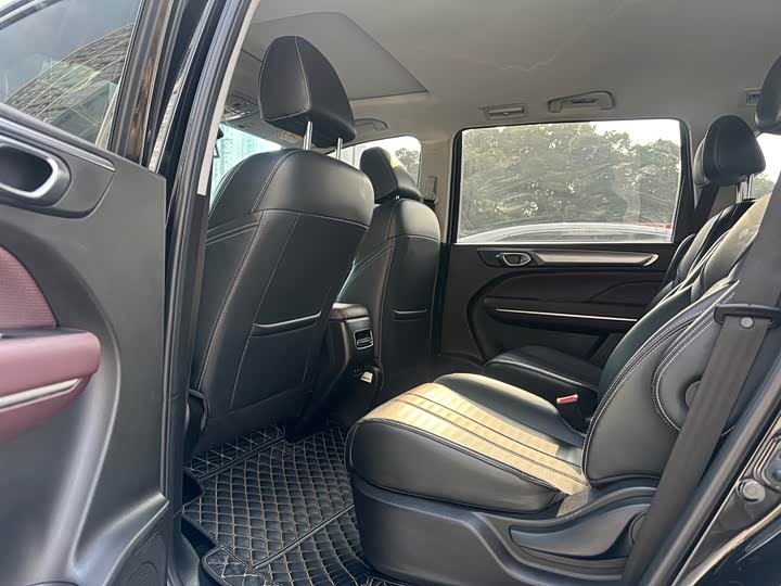 Фото 5 - GAC Trumpchi M6