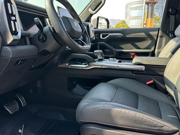 Фото 8 - Jetour T2