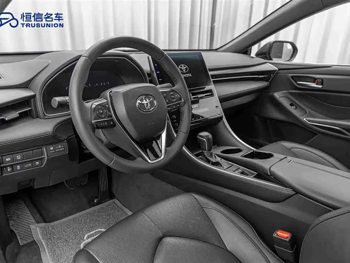 Фото 12 - Toyota Avalon