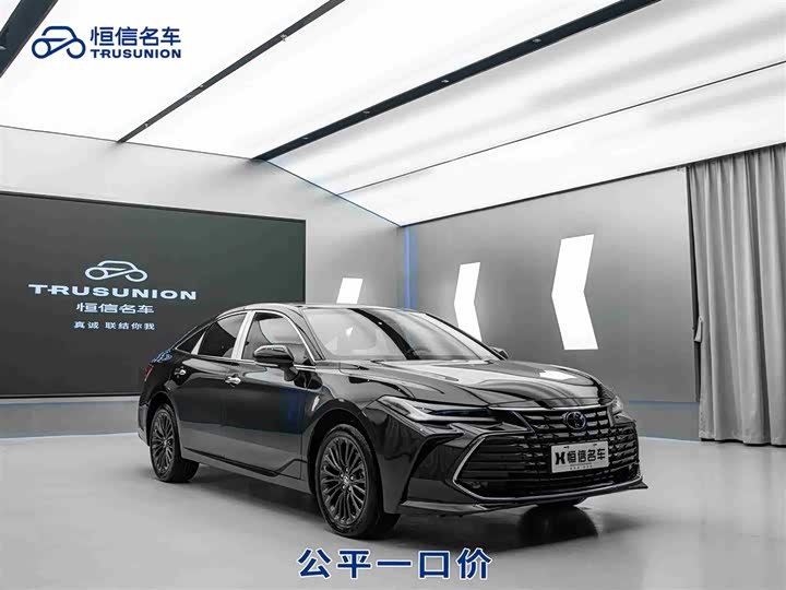 Фото 2 - Toyota Avalon