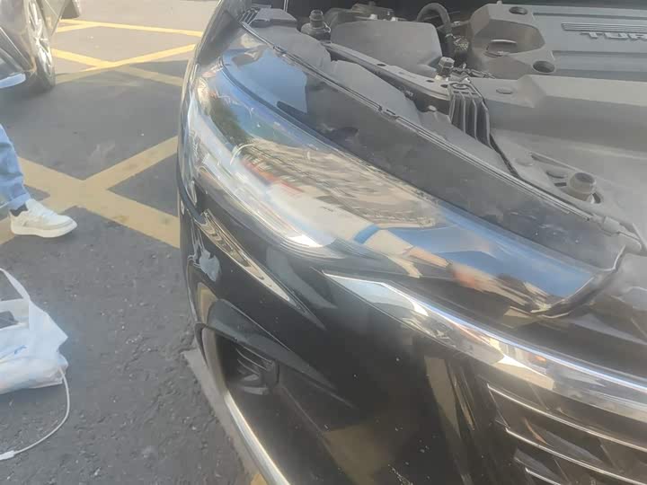 Фото 14 - Buick Envision Plus