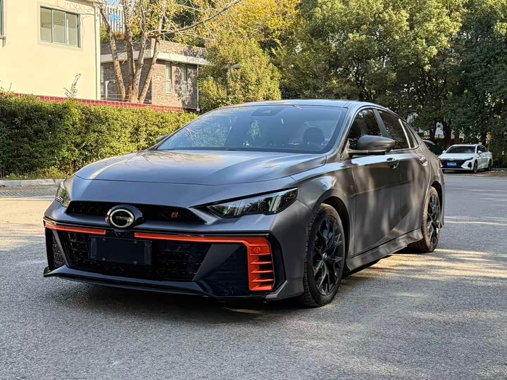 Фото 1 - GAC Trumpchi Empow R