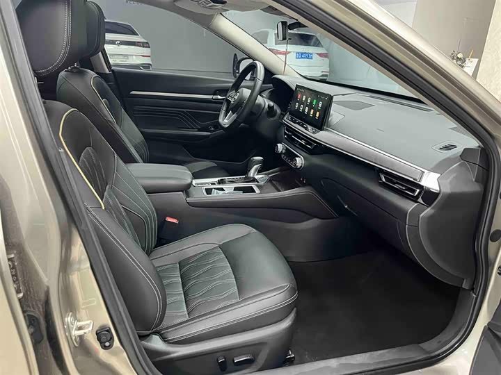 Фото 13 - Nissan Teana