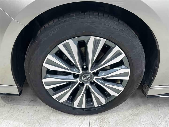 Фото 19 - Nissan Teana