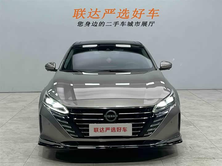 Фото 21 - Nissan Teana