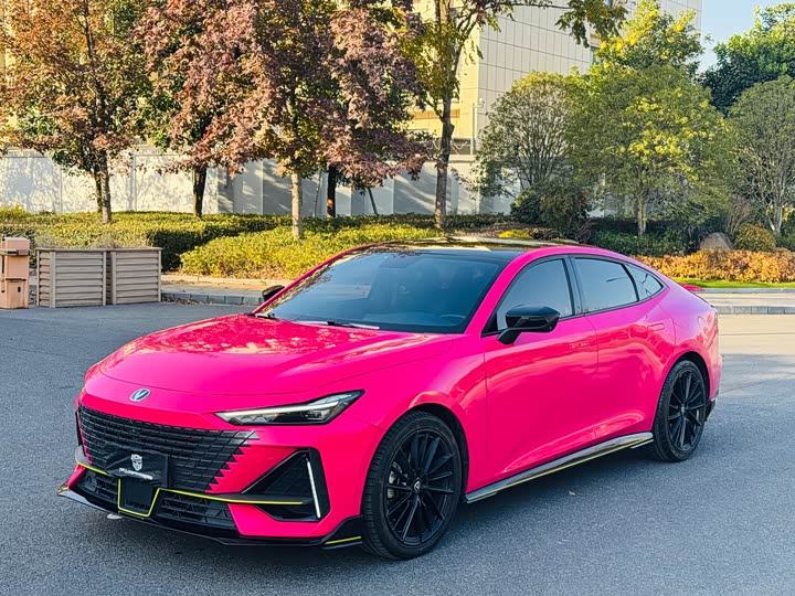 Фото 3 - Changan UNI-V