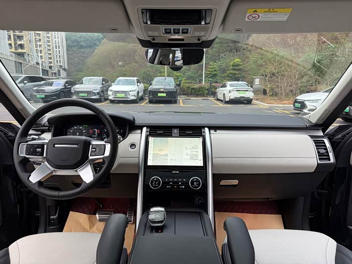 Фото 13 - Land Rover Discovery