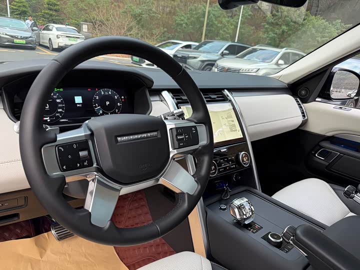 Фото 7 - Land Rover Discovery