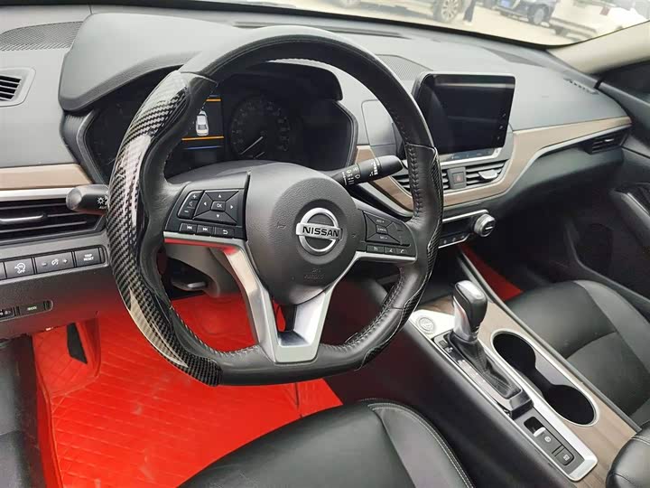 Фото 4 - Nissan Teana