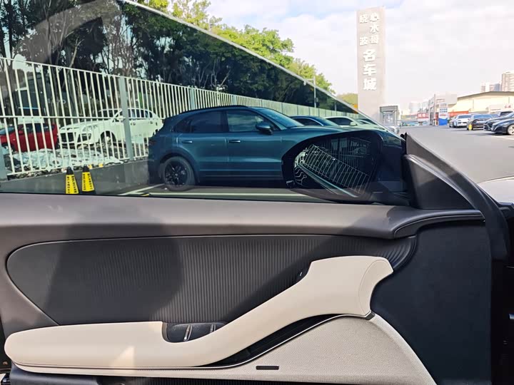 Фото 11 - Nio ET5T