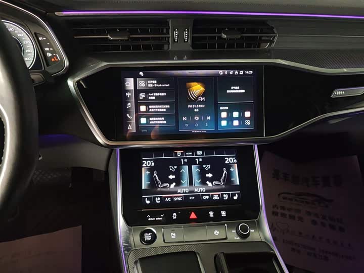 Фото 13 - Audi A6L