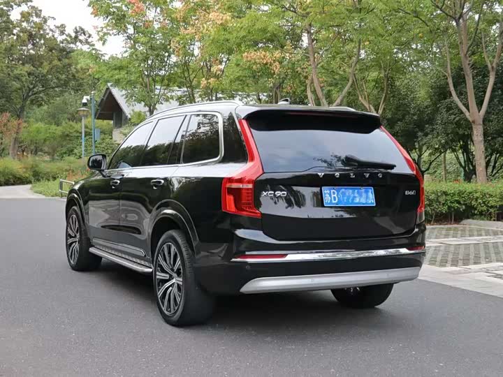 Фото 5 - Volvo XC90