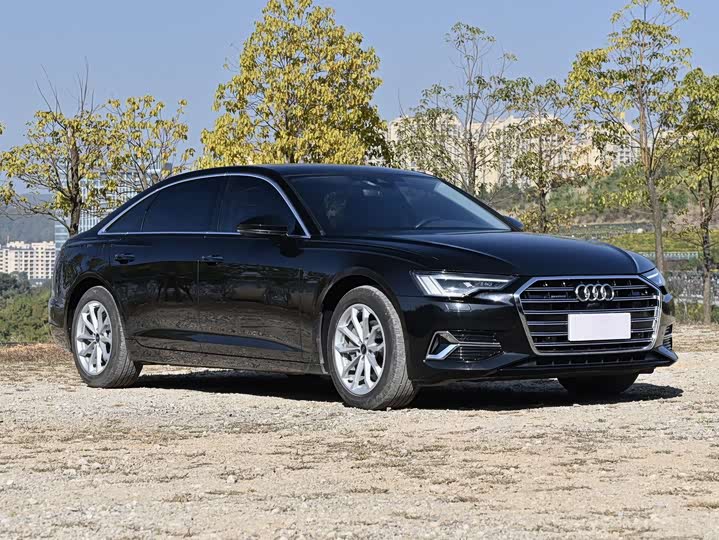 Фото 3 - Audi A6L