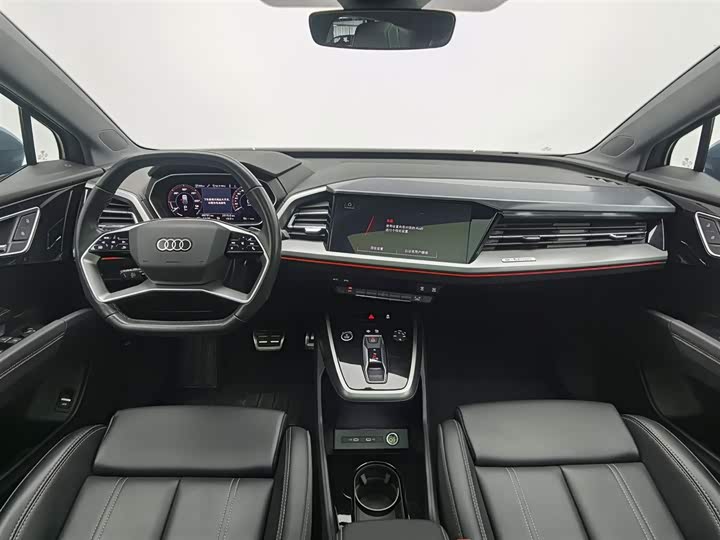 Фото 5 - Audi Q4 e-tron