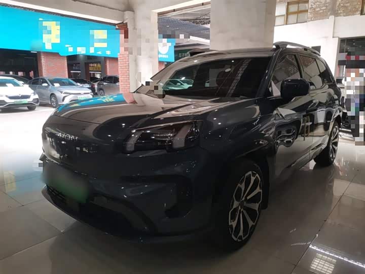 Фото 2 - GAC Aion V