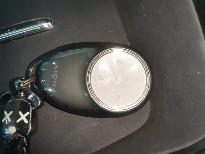 Фото 9 - GAC Aion V