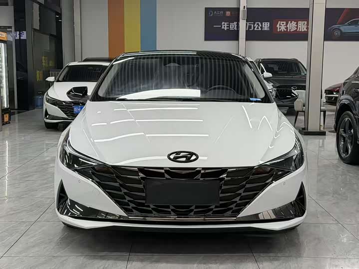 Фото 3 - Hyundai Elantra N line