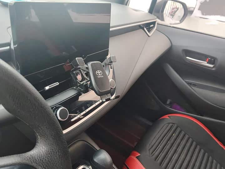 Фото 13 - Toyota Levin