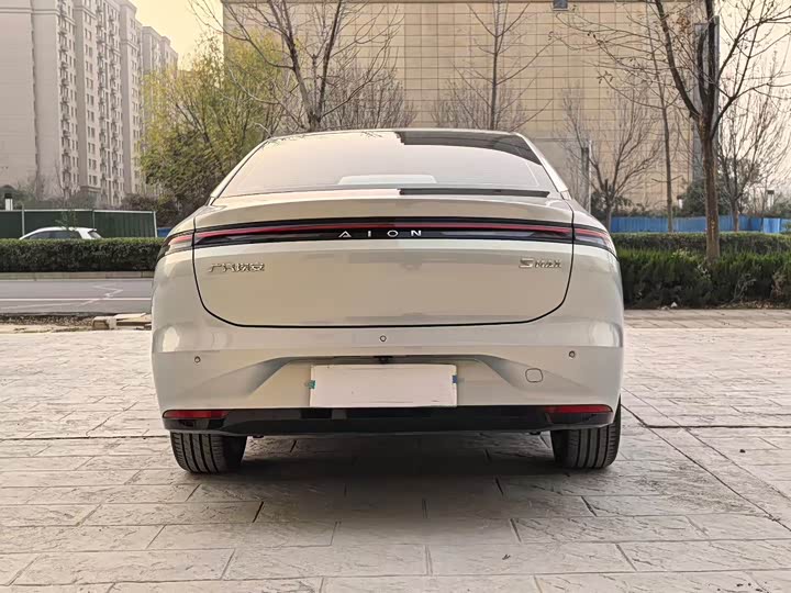 Фото 8 - GAC Aion S Max