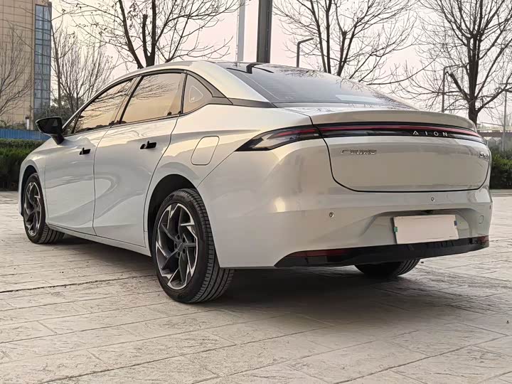 Фото 9 - GAC Aion S Max