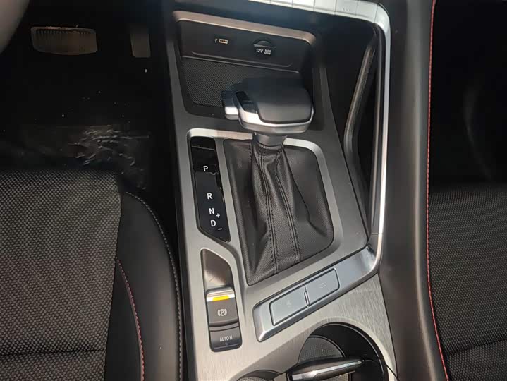 Фото 14 - Changan CS35 Plus