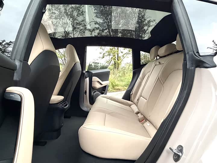 Фото 5 - Nio ET5