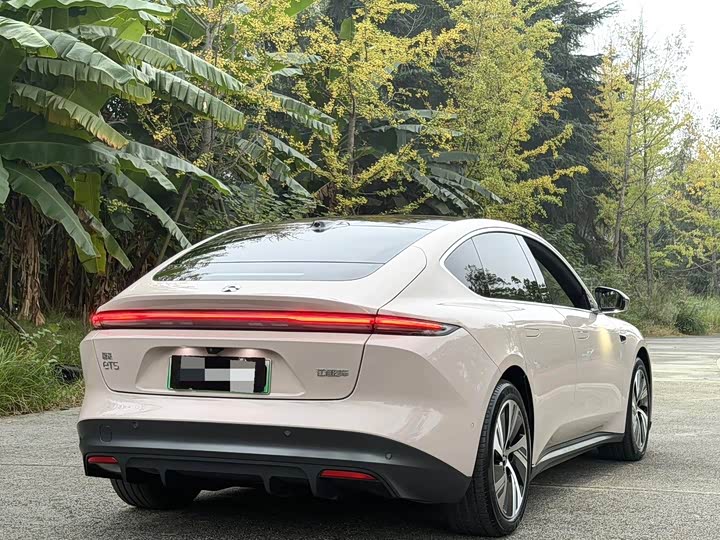 Фото 7 - Nio ET5