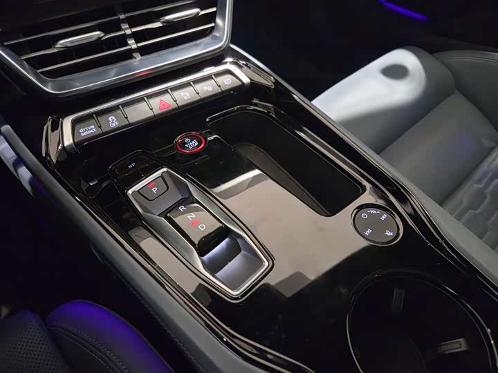 Фото 8 - Audi e-tron GT